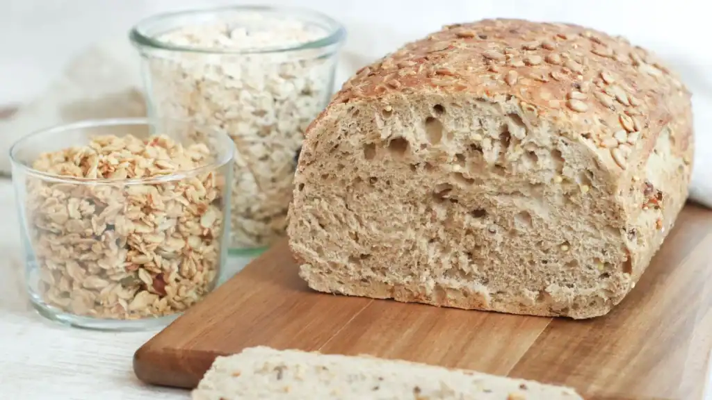 An image of a Low Card Bread , Which is the Best Bread for a Low Carb Diet Redditch